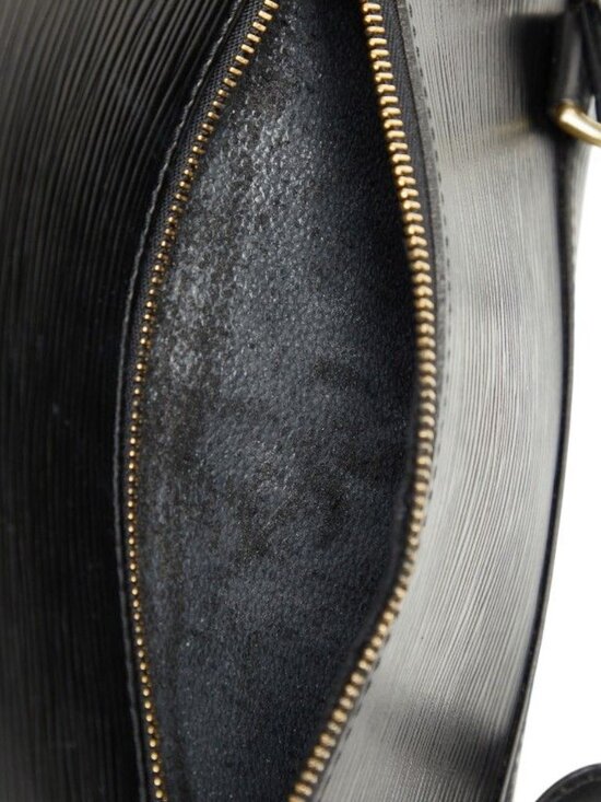 Louis Vuitton Epi Mabillon Backpack Noir Black Leather main image 7